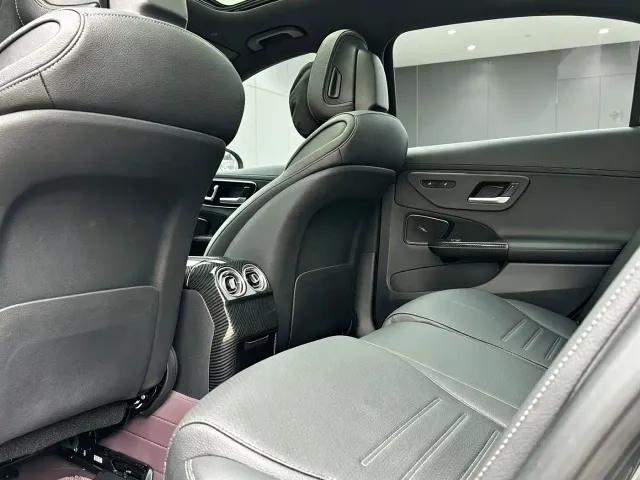 Mercedes-Benz C-Class — Фото автомобиля 5