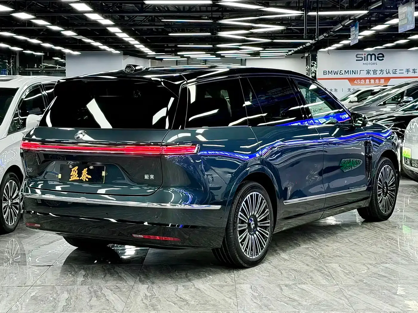 NIO NIO ES8 2025 Base Model 7-Seater — Фото автомобиля 7