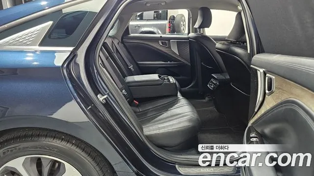 Kia K8 K8 Hybrid — Фото автомобиля 17