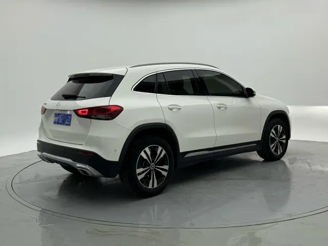 Mercedes-Benz GLA-Class — Фото автомобиля 5