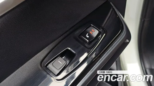 KGM Torres EVX — Фото автомобиля 19