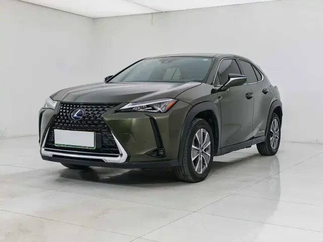 Фотография автомобиля — Lexus UX