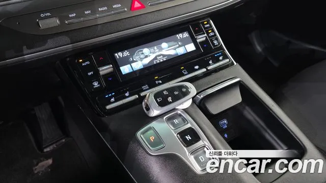 Hyundai Grandeur Новый Grandeur IG — Фото автомобиля 9