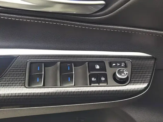 Toyota Venza — Фото автомобиля 9
