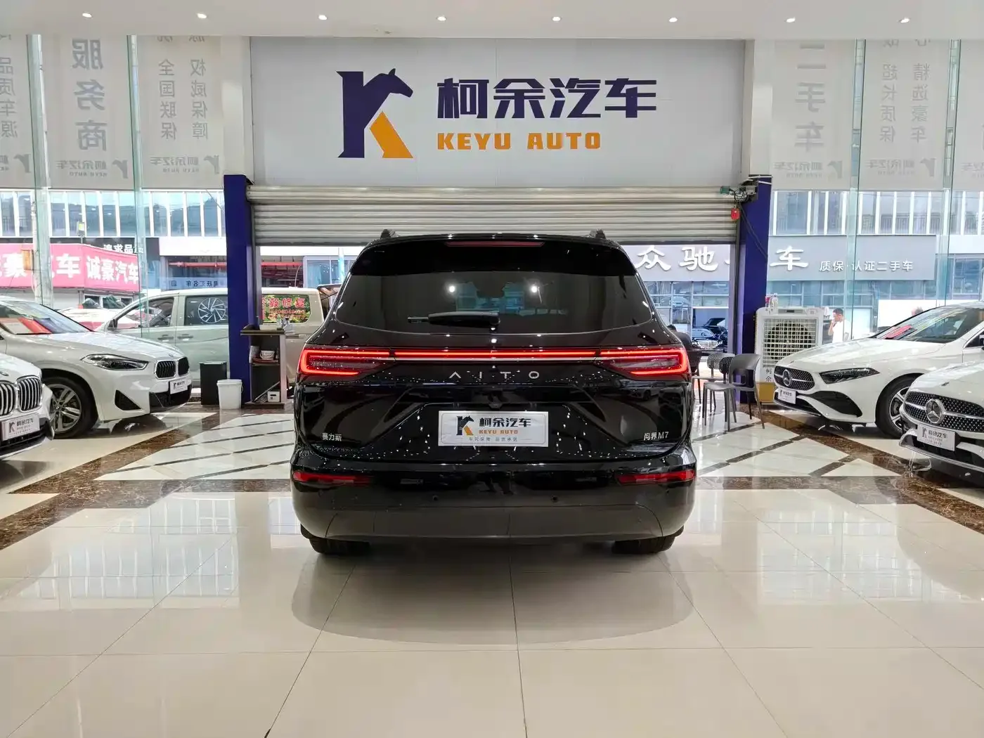 AITO Wenjie AITO M7 2024 1.5T Smart Drive RWD Pro 6-seater — Фото автомобиля 16