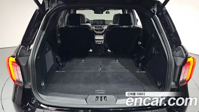 Ford Explorer 6th Gen — Фото автомобиля 26
