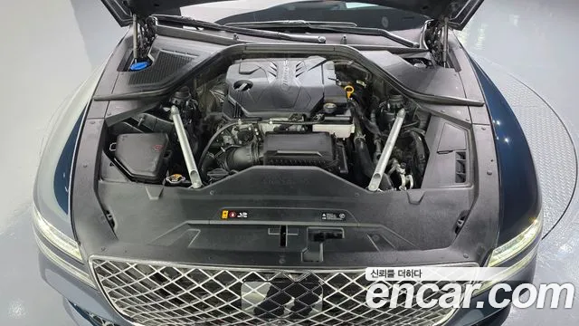 Genesis G80 Бензин 2.5 турбо AWD — Фото автомобиля 4
