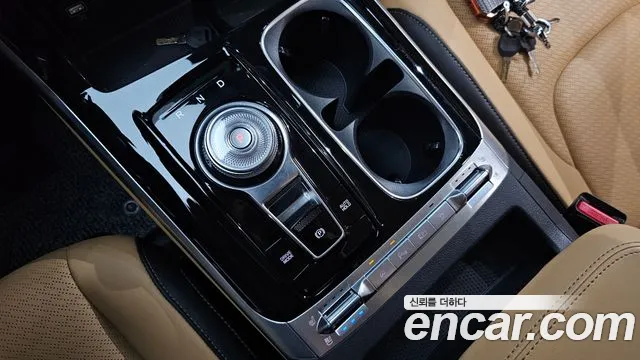 Kia Canival — Фото автомобиля 2