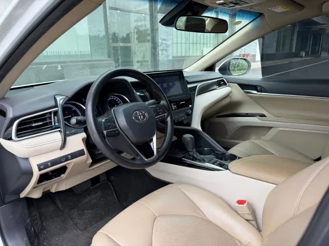Toyota Camry — Фото автомобиля 4