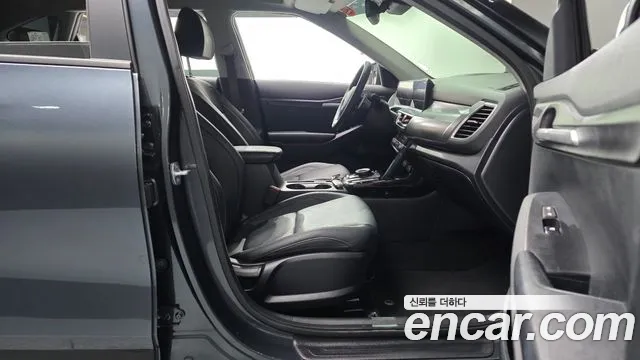 Kia Seltos — Фото автомобиля 16