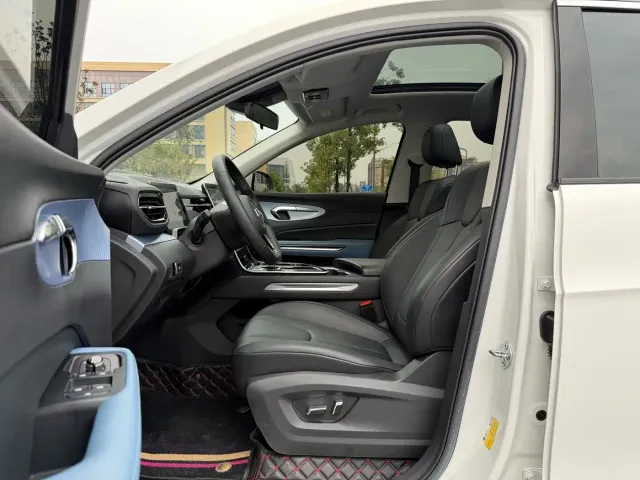 Bestune T90 — Фото автомобиля 5