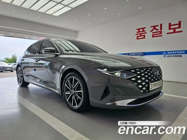 Hyundai Grandeur Новый Grandeur IG — Фото автомобиля 18