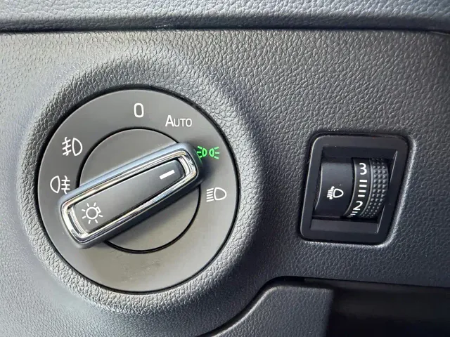 Skoda Karoq — Фото автомобиля 10