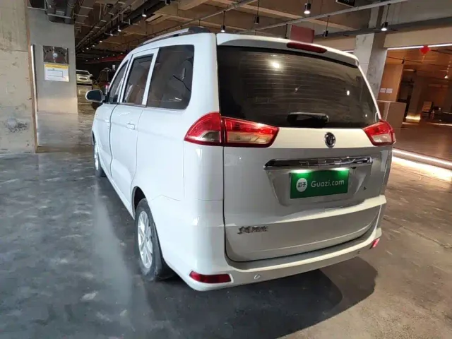 DFSK Fengguang 330 — Фото автомобиля 4
