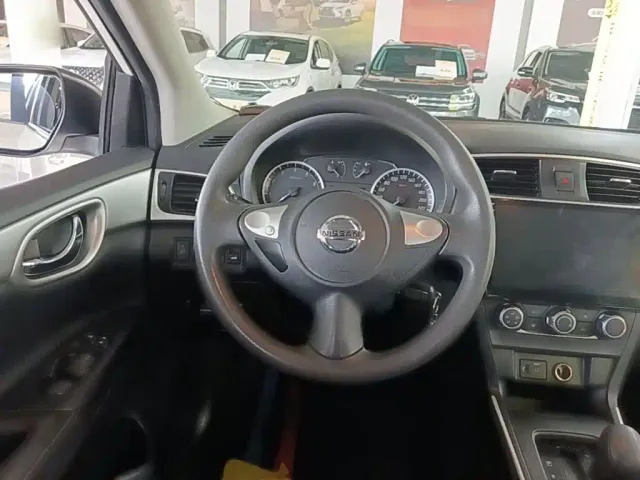 Nissan Sylphy — Фото автомобиля 10