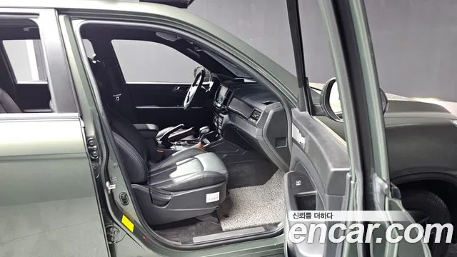 KG_Mobility_Ssangyong Rexton Новый Rexton Sport Дизель 2.2 4WD — Фото автомобиля 11