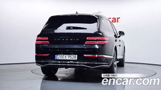 Genesis GV80 2.5T Бензин AWD — Фото автомобиля 3