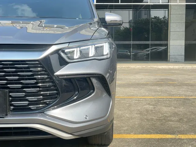 BYD Song Pro — Фото автомобиля 5