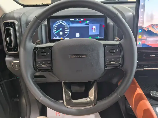 Haval H9 — Фото автомобиля 11