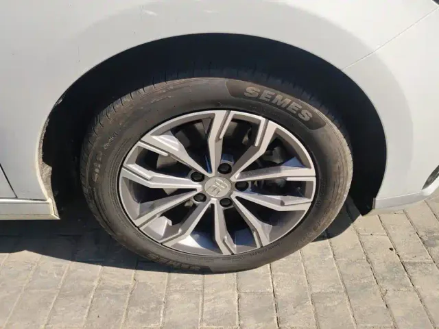 BYD Song MAX — Фото автомобиля 6