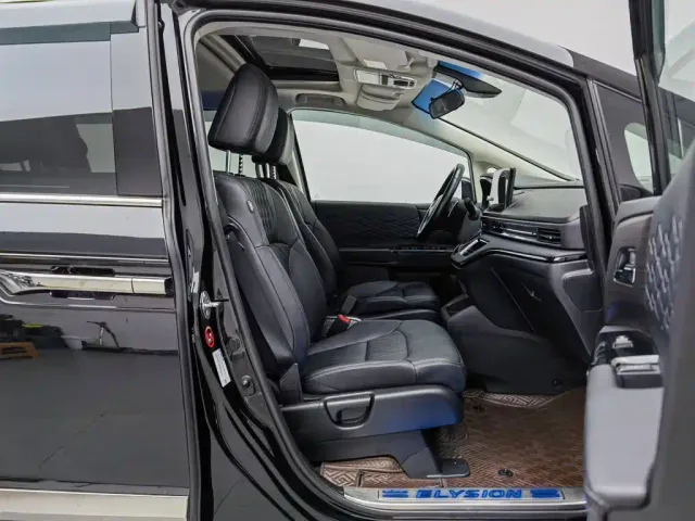 Honda Elysion — Фото автомобиля 23