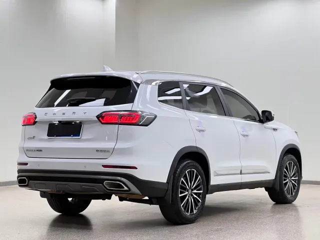 Chery Tiggo 8 PLUS — Фото автомобиля 5