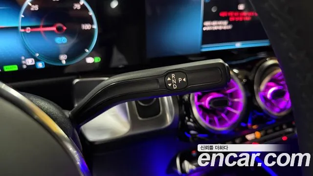 Mercedes-Benz EQB X243 — Фото автомобиля 16