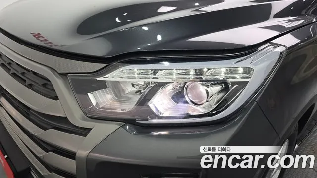 KG_Mobility_Ssangyong Rexton Новый Rexton Sport Дизель 2.2 4WD — Фото автомобиля 22