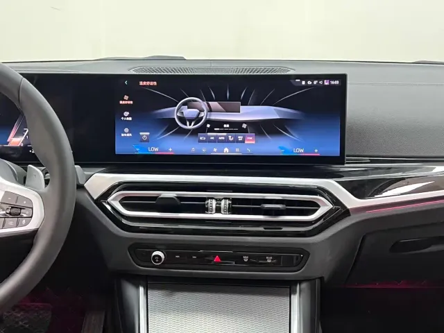 BMW 3 Series — Фото автомобиля 16