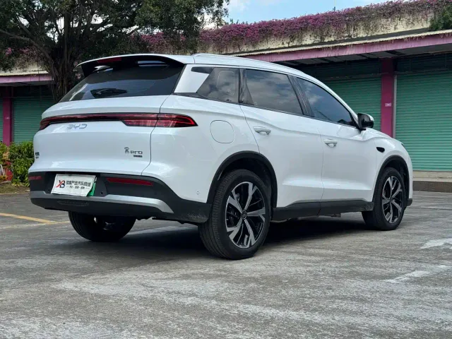 BYD Song Pro — Фото автомобиля 2