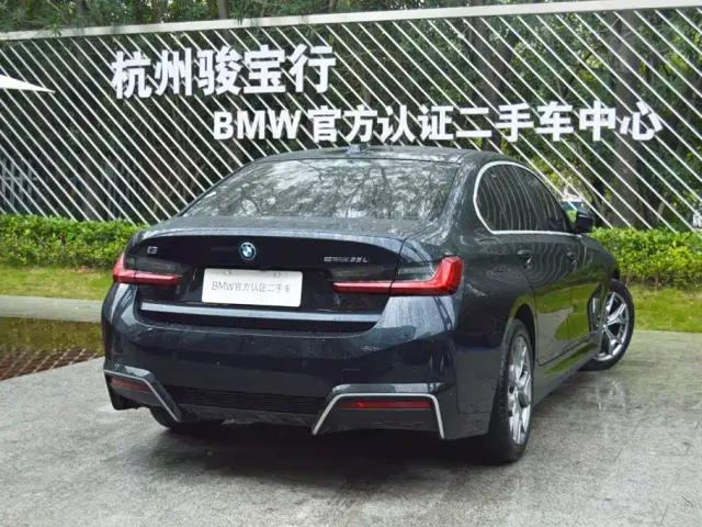BMW i3 — Фото автомобиля 5