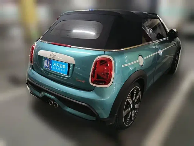 MINI Hatch — Фото автомобиля 2