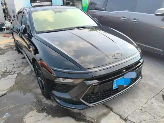 Hyundai Sonata — Фото автомобиля 3