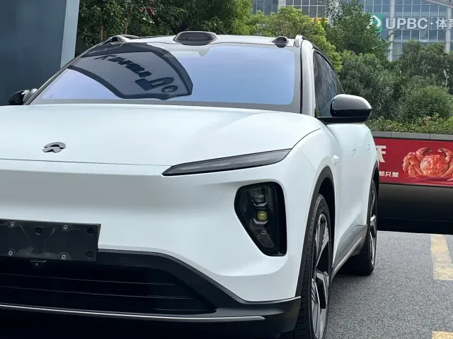 Nio ES6 — Фото автомобиля 6