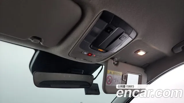Kia Niro New — Фото автомобиля 23