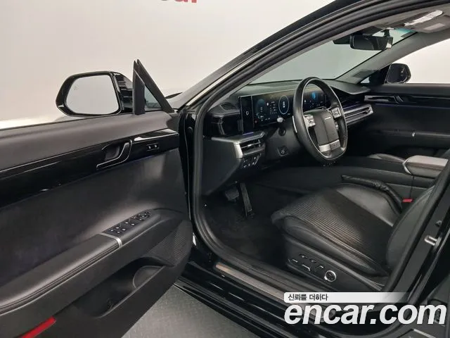 Hyundai Grandeur GN7 — Фото автомобиля 15