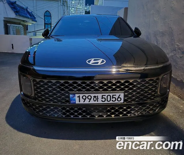 Фотография автомобиля — Hyundai Grandeur GN7