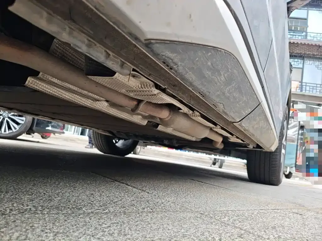 BYD Song L DM-i 2025 Smart Drive Edition 112km Surpassing — Фото автомобиля 16