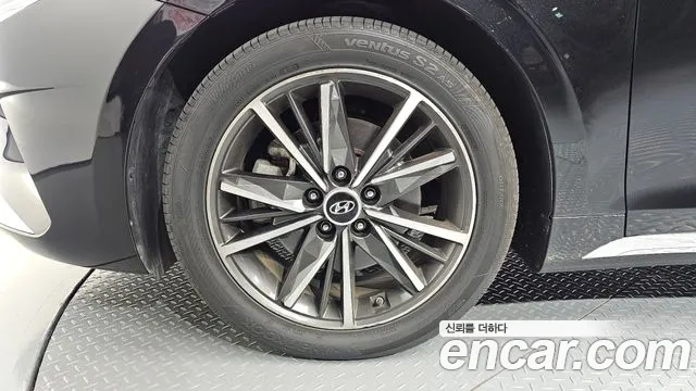 Hyundai Grandeur Новый Grandeur IG — Фото автомобиля 5