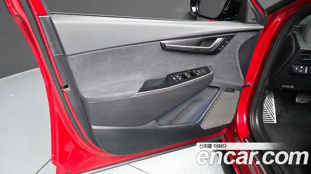 Kia EV6 — Фото автомобиля 21
