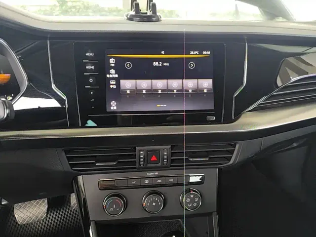 Volkswagen Passat — Фото автомобиля 12