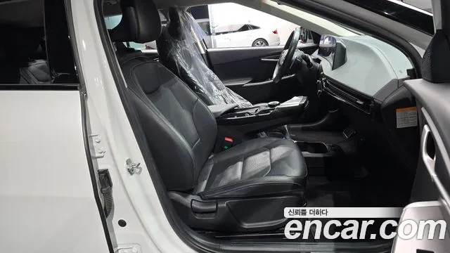 Kia EV6 — Фото автомобиля 12