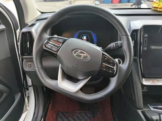 Hyundai ix35 — Фото автомобиля 3
