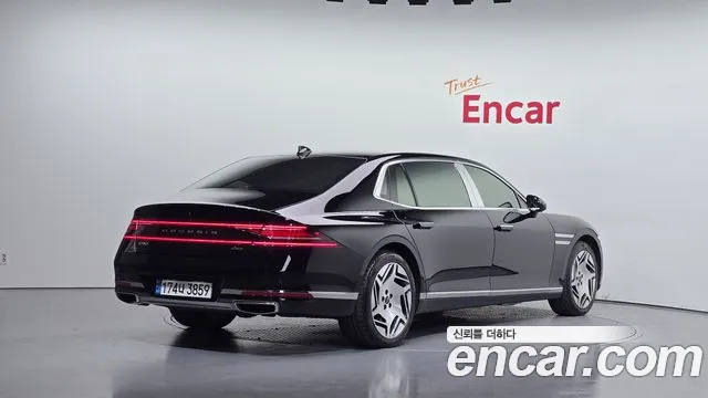 Genesis G90 — Фото автомобиля 2