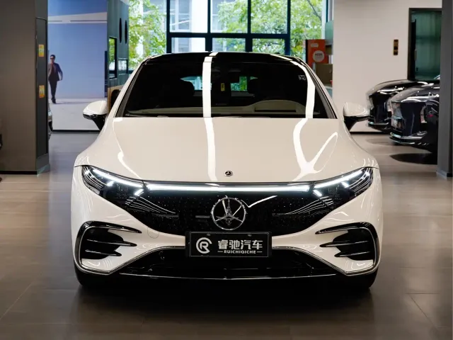 Mercedes-Benz EQS — Фото автомобиля 2