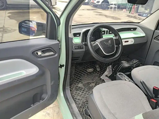Wuling Hongguang Mini EV — Фото автомобиля 15