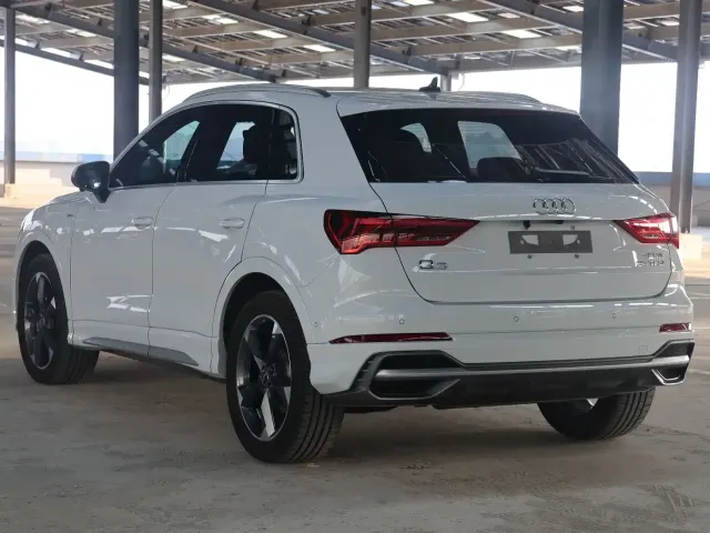 Audi Q3 — Фото автомобиля 7