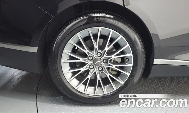 Genesis G80 RG3 — Фото автомобиля 5