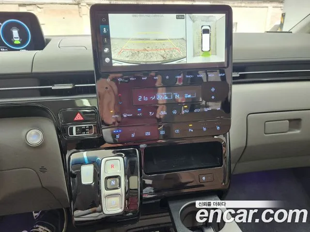 Hyundai Staria — Фото автомобиля 16