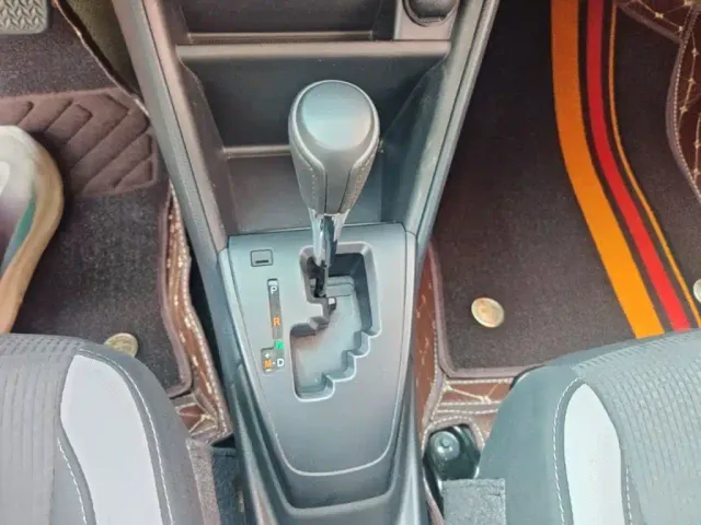 Toyota YARiS L Zhi Xuan — Фото автомобиля 13